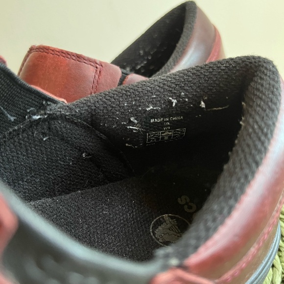 Crocs Women's Burgundy Slip On Clog Work Shoes Leather - Picture 5 of 16